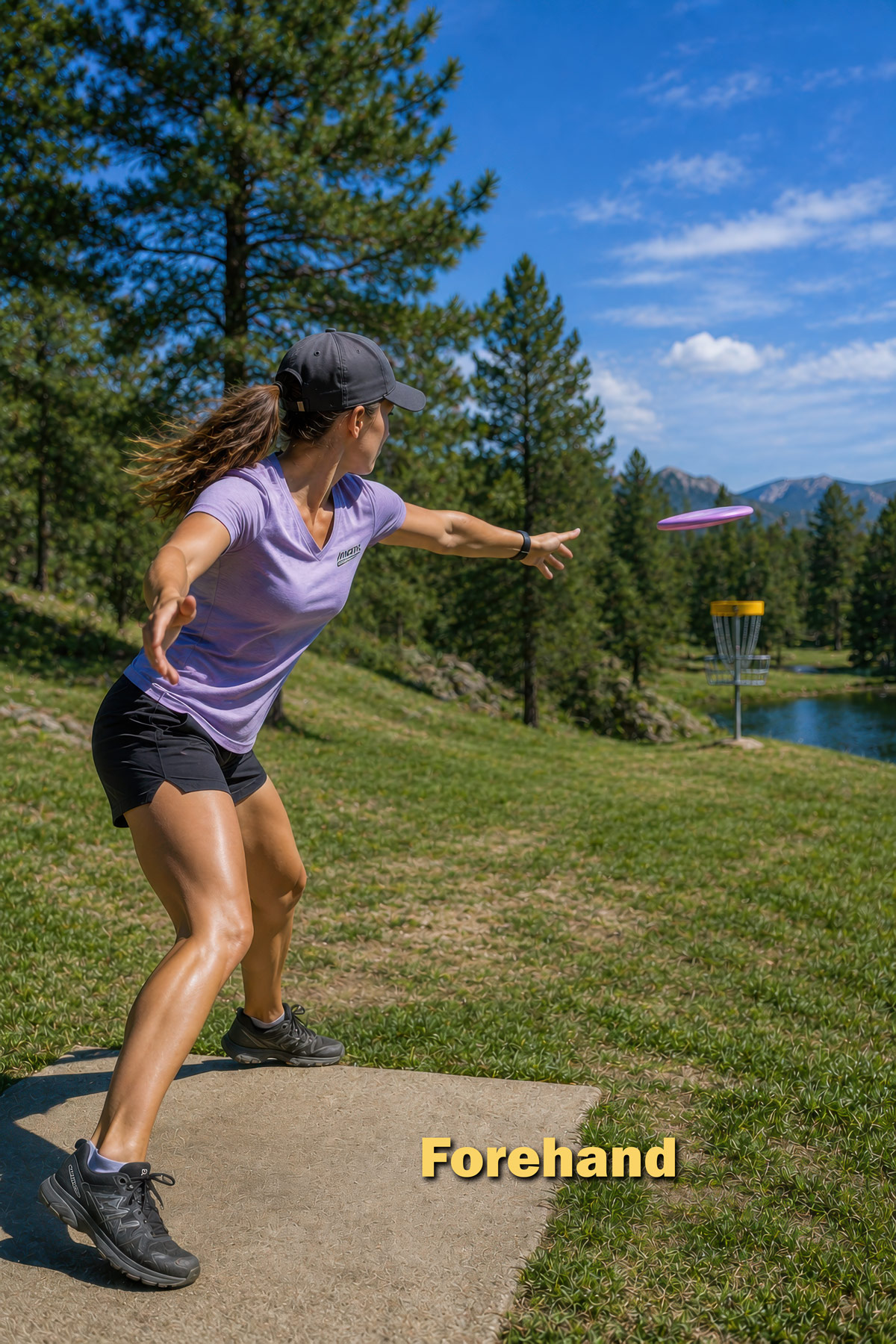 Forehand disc golf throw illustration