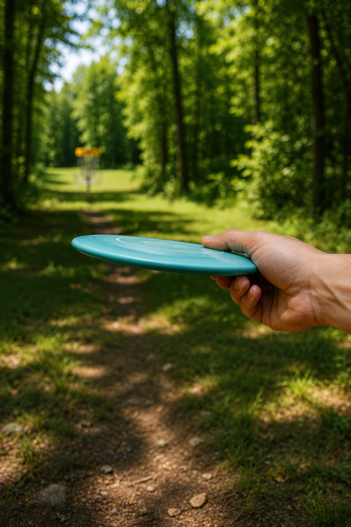 Nose up disc golf release angle illustration